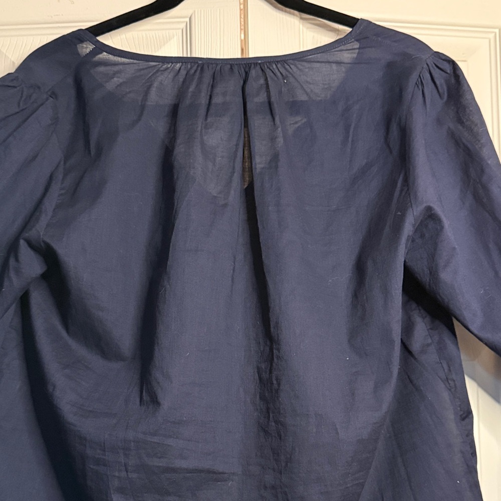Michael Kors 100% Navy Blouse with Bell Sleeves size M - Picture 7 of 9